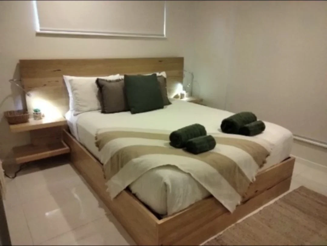 Guest-ready bedroom in a Cairns Airbnb property