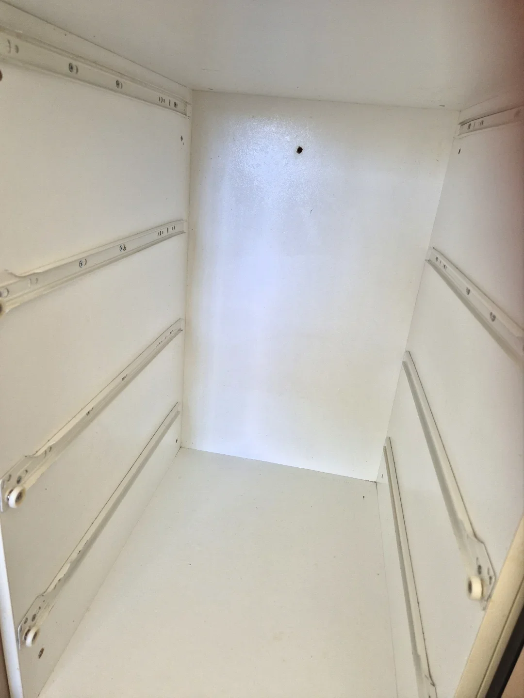 Wardrobe interior after cleaning